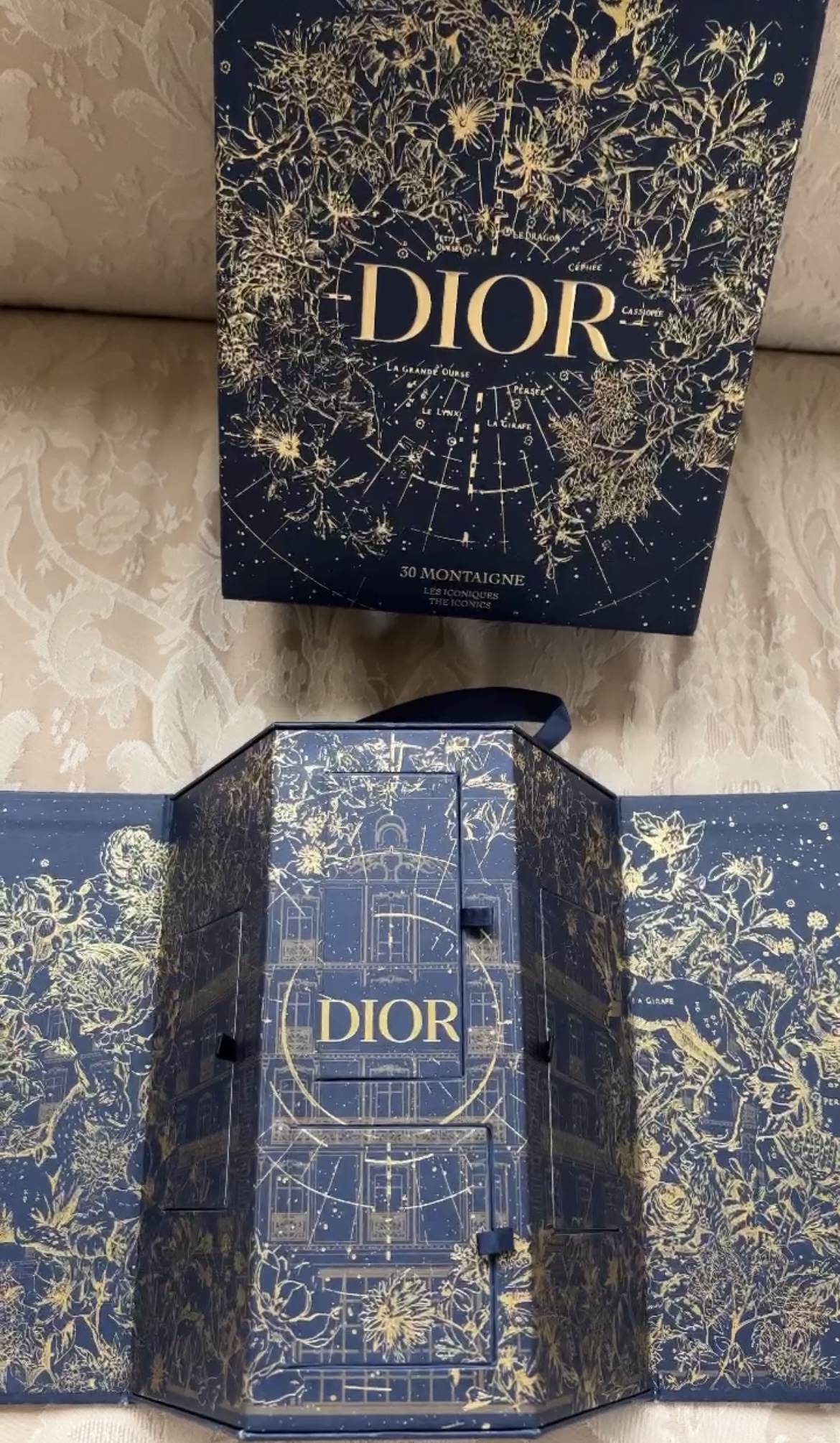 $105 Dior Mini Advent Calendar 2022 - Trish Trinh Blogs